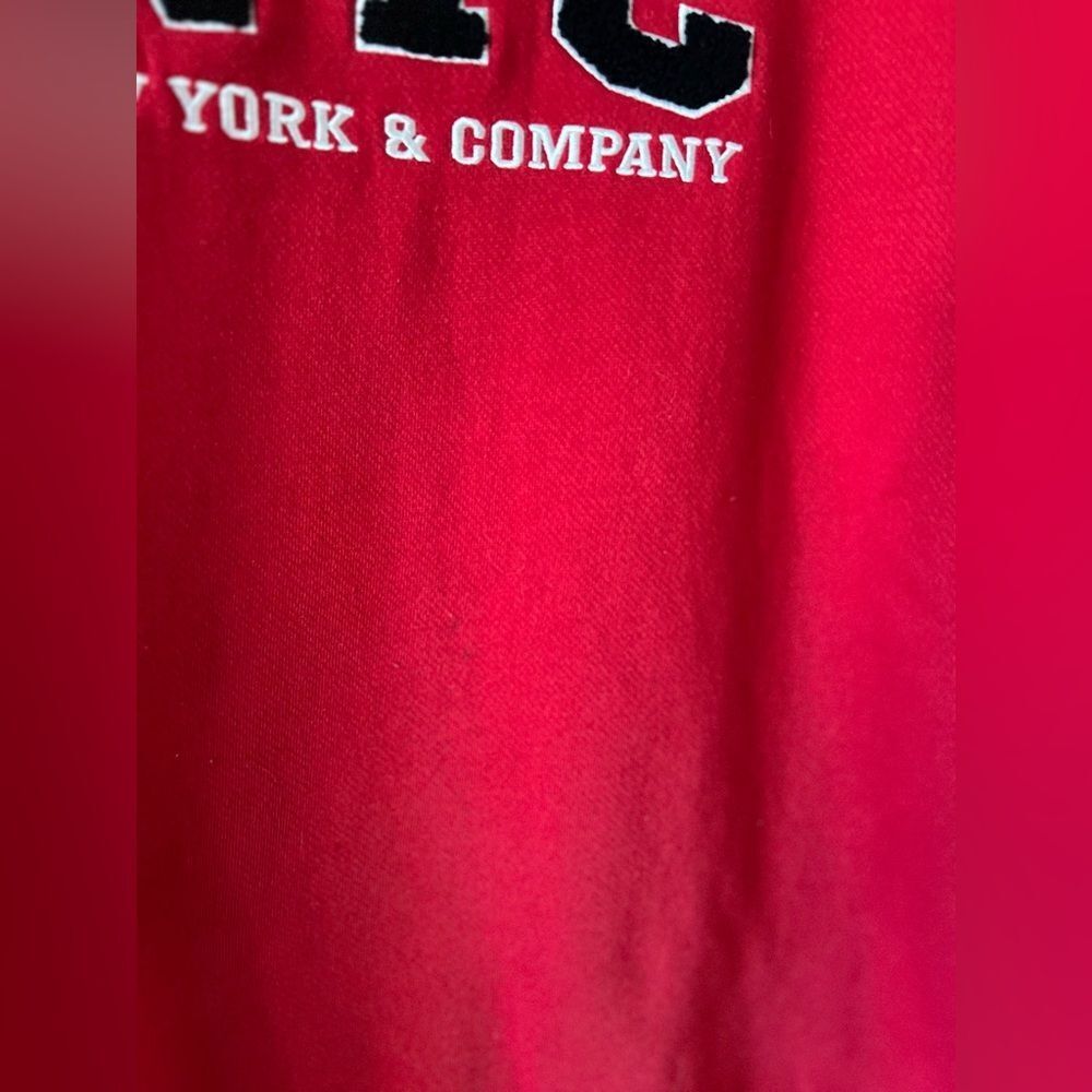 Y2K New York & Company Red Embroidered Varsity Style Crewneck Sweater - Picture 12 of 13